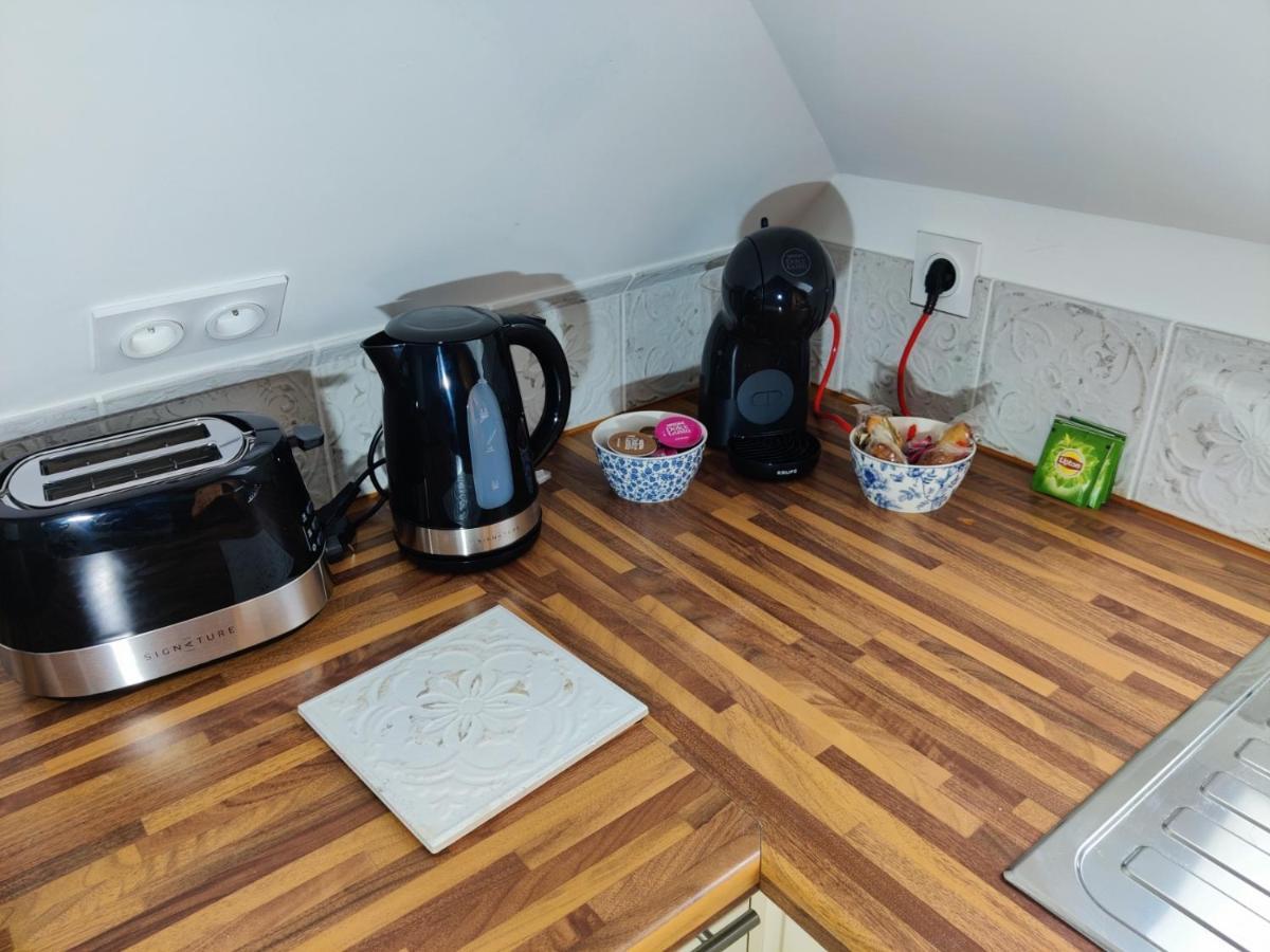 Appartement T3 "Yuca" Hyper Centre D'Ernee Екстер'єр фото