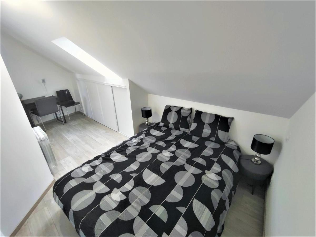Appartement T3 "Yuca" Hyper Centre D'Ernee Екстер'єр фото
